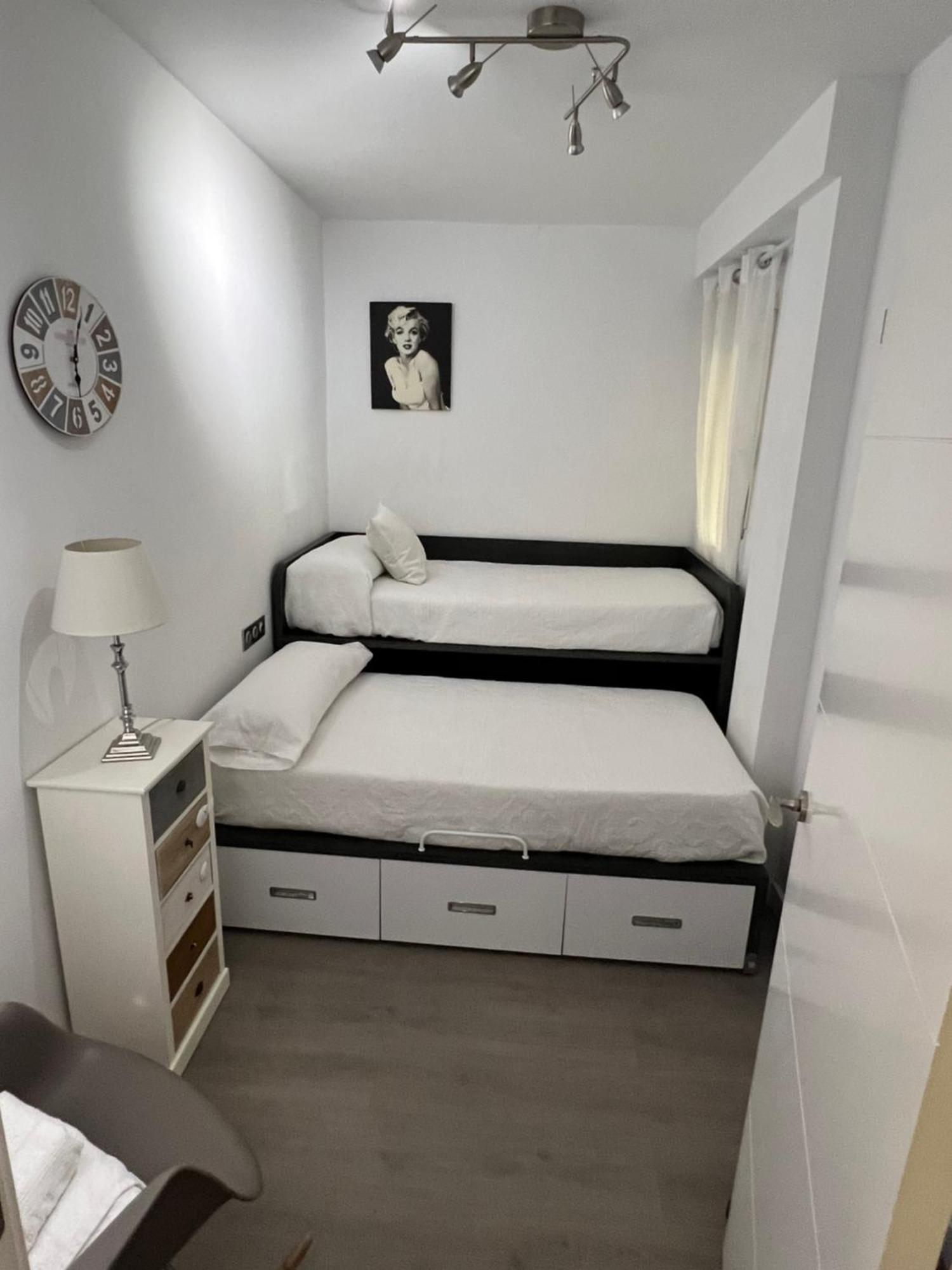 Nuevo!! Apartamento Lujo&Confort. Parking Севілья Екстер'єр фото